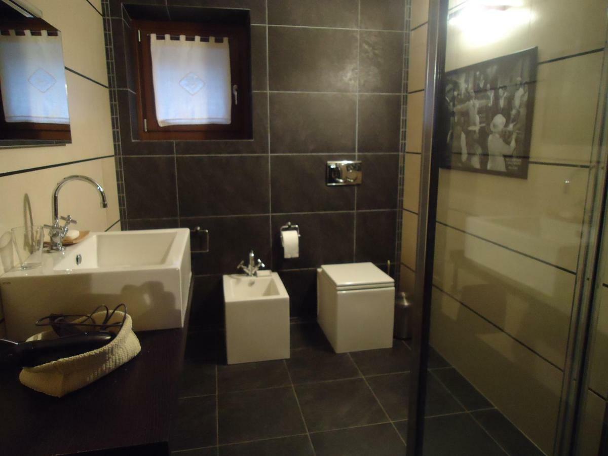 Quincinetto B&B Casa Val الغرفة الصورة